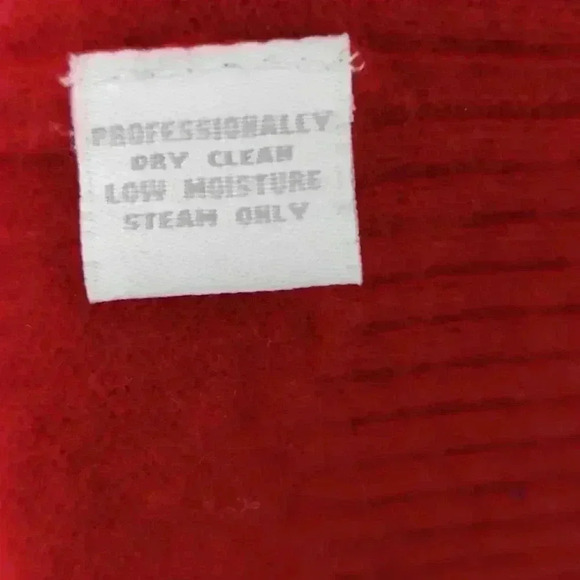 Cashmere Sweater Charter Club XL V-Neck Red Soft Like New - Picture 6 of 7